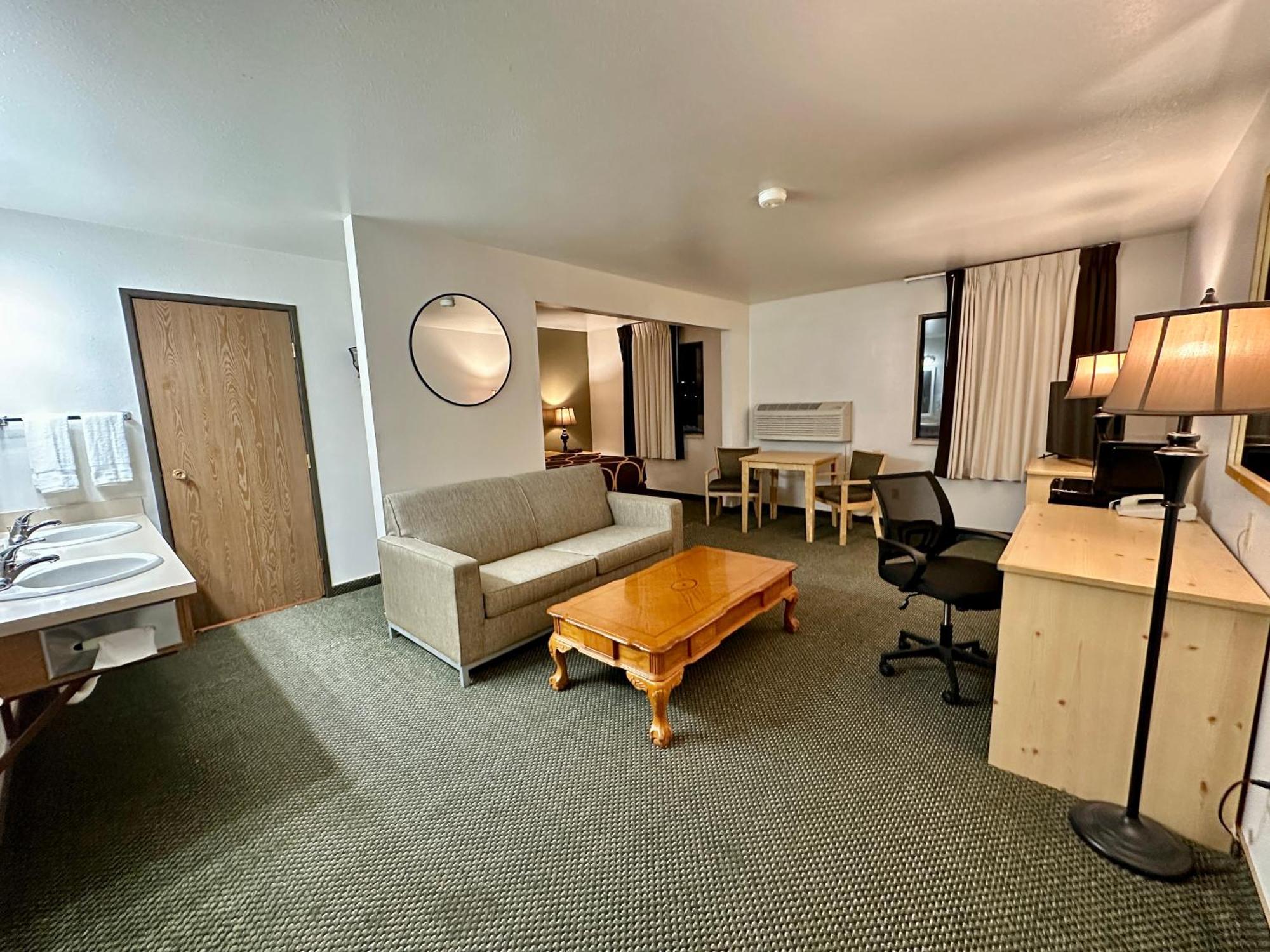 Fairbridge Inn & Suites Moscow - Pullman Buitenkant foto
